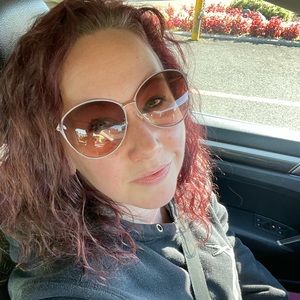 Meet your Posher, Bryna